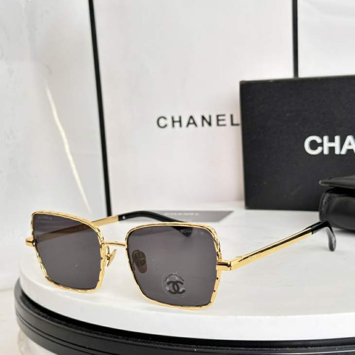 Picture of Chanel Sunglasses _SKUfw77644438fw